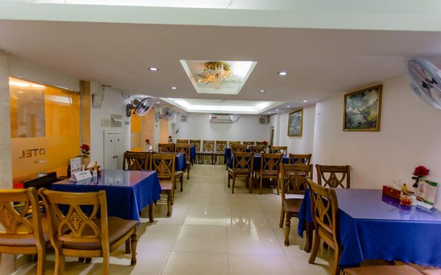 A25 Hotel 307-309 Ly Tu Trong