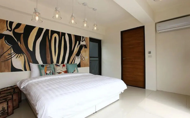 Hi Zebra Travel B&B
