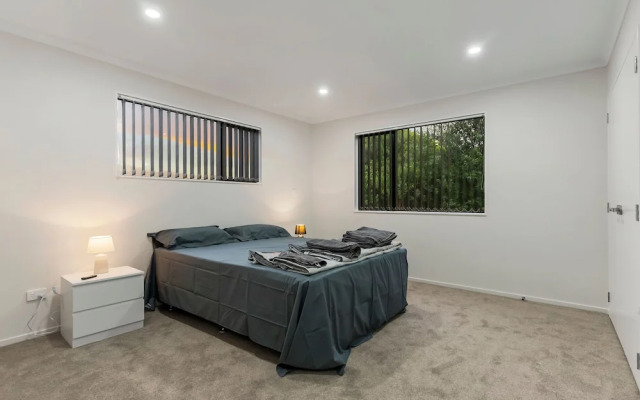 302 Te Irirangi Drive