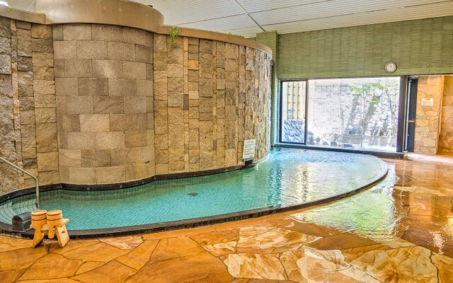 Livemax Resort Kaga Yamashiro