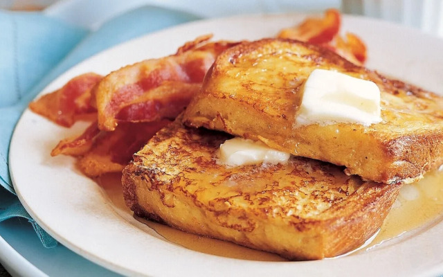 A&A Abe Bayfront Inn