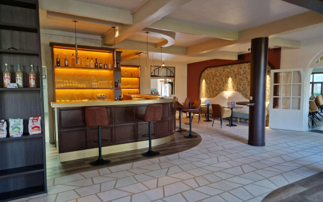 Sure Hotel by Best Western Saint-Quentin Ouest Le pot d'étain