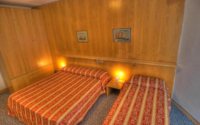 Hotel Bristol