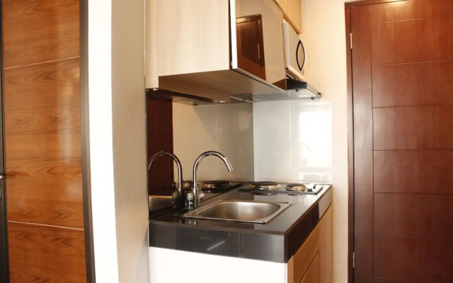 Gorgeous 2BR Apartment at Gateway Pasteur near Exit Toll
