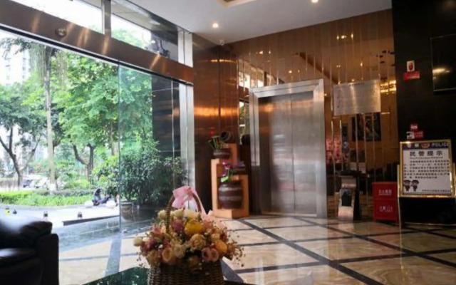 Black Prince Art Hotel (Luzhou Longmatan District Government Store)