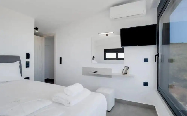 Villa Andria With 5 Bedrooms and 5 Bathrooms