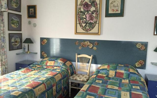 Aarn House B&B Airport Accommodation