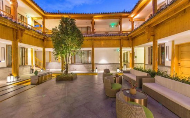 Lijiang Flavor Holiday Courtyard