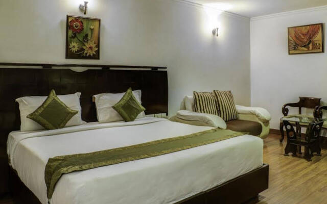Airport Hotel Grand