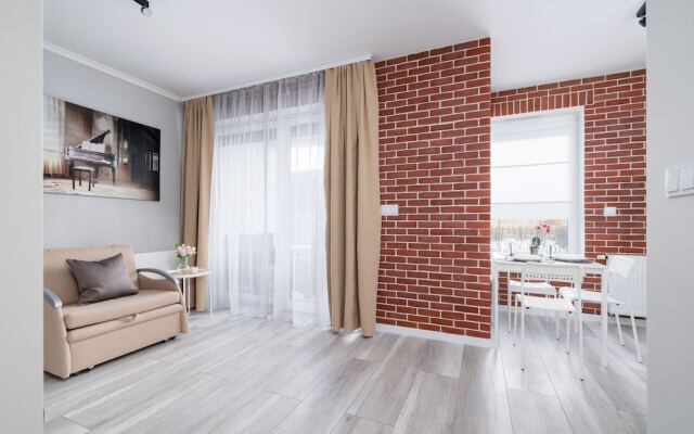 Dąbska Studio With Terrace by Renters