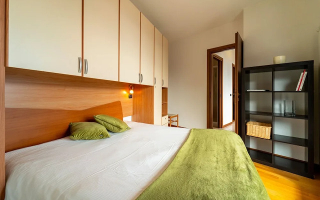 Willow Apartment with Lakeview