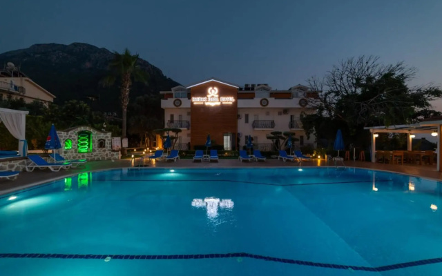 Iksirci Baba Hotel