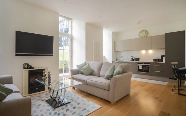 Meadows Apartments - By Cornerstone
