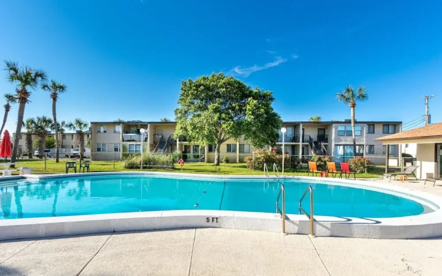 Sea Palm 2b 2 Bedroom Condo