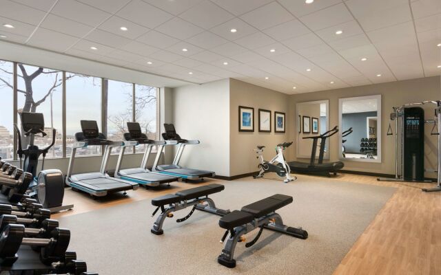 Embassy Suites by Hilton Toronto Airport