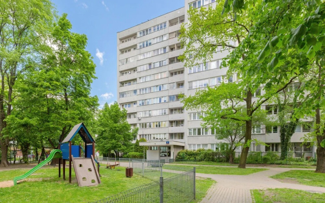 Apartment Popiełuszki Warsaw by Renters