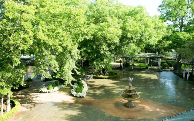 The Sanford House Inn & Spa