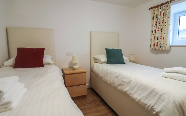 Greystones Flat
