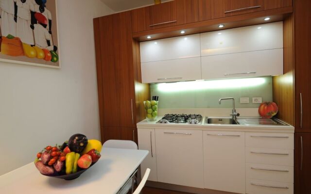 Sorrento Center Suite