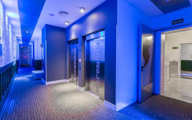 Petit Palace Lealtad Plaza