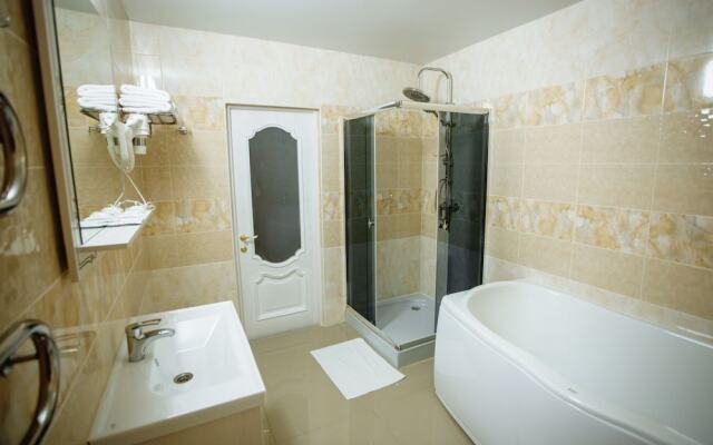 Hotel Bessarabia - Hostel