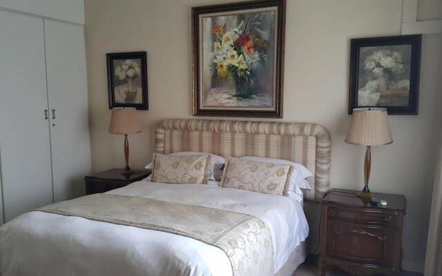 Royal Ridge Guest House