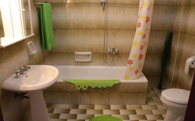 Cheap apartment in Gallipoli area