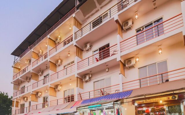 OYO 15449 Hotel Padma