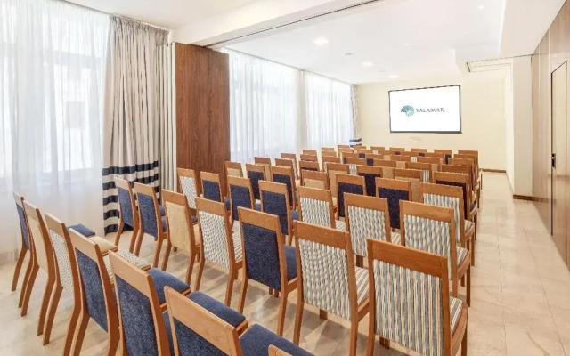 Valamar Riviera Hotel & Residence