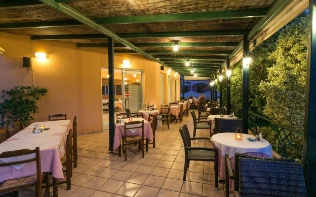 Elotia Hotel