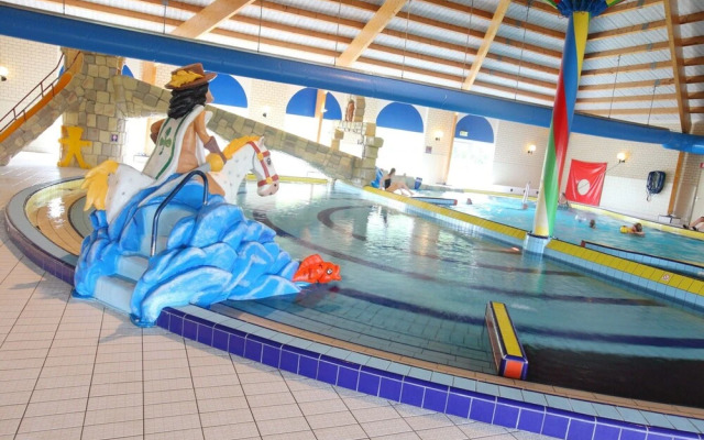 Modern Bungalow With two Bathrooms, Near the Beach