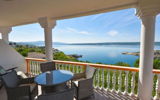 Apartment Aurora Maslenica