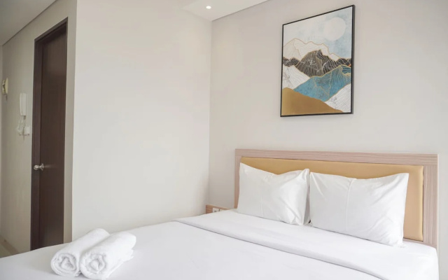 Warm And Minimalist Studio Transpark Bintaro Apartment – Guest Rooms – South Tangerang