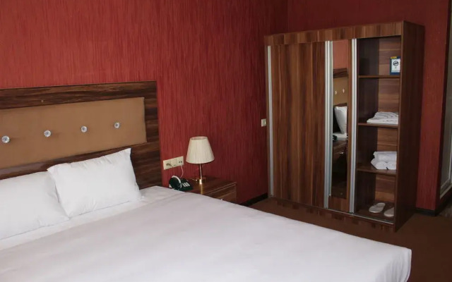 Angel Hotel