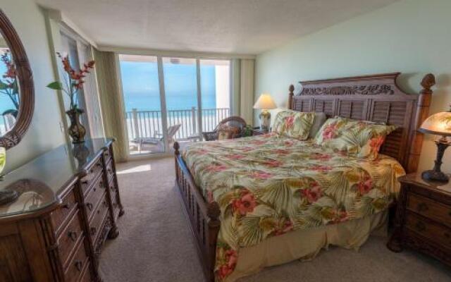 Anna Maria Island Club 20