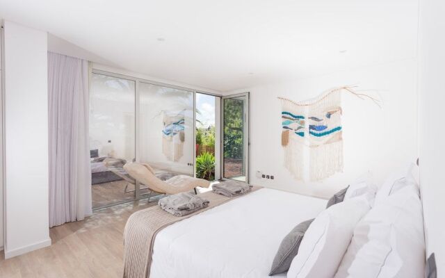 La Maison by White Exclusive Suites Villas