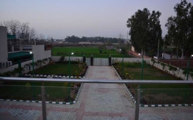 Shivam Lodge