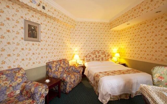 Oak Hotel Chongqing Luoma Holiday