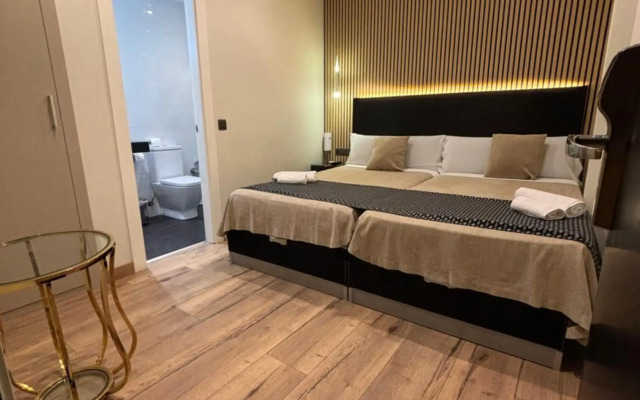 DAOS Suites Terrace Marbella