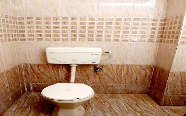 OYO 9945 Hotel R INN