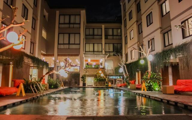 Hotel Dafam Savvoya Seminyak