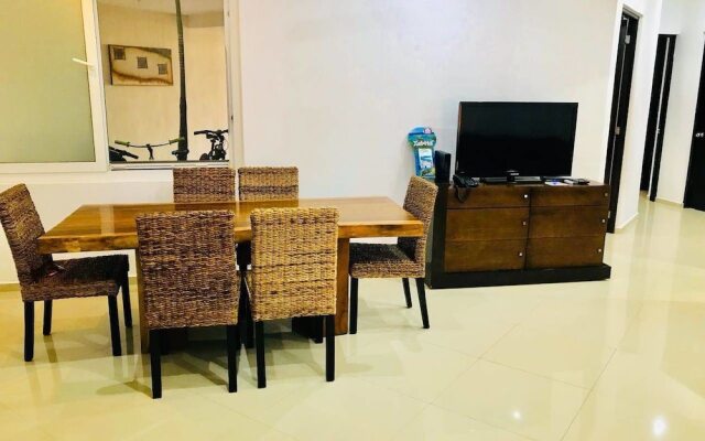 Apartment 101-3 Amalfi by Xlieva Near 5th Avenue