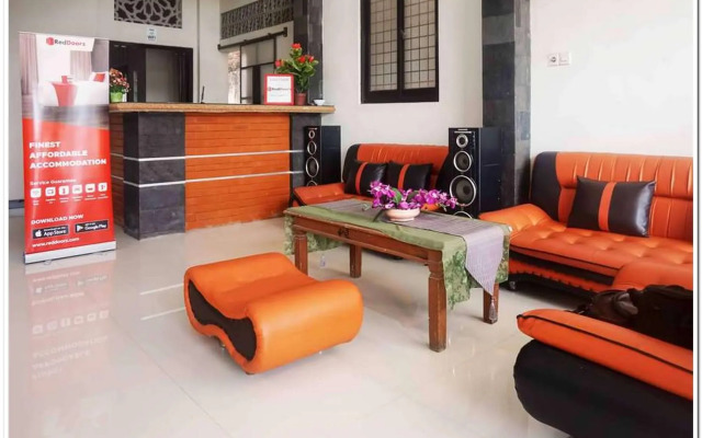 RedDoorz near Kampung Inggris Pare