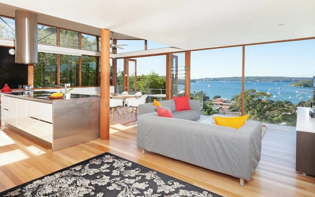 Stunning Architecture with Superb Balmoral Views! – Guest Rooms – Sydney