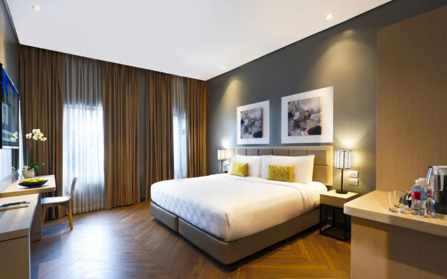 Summit Hotel Greenhills