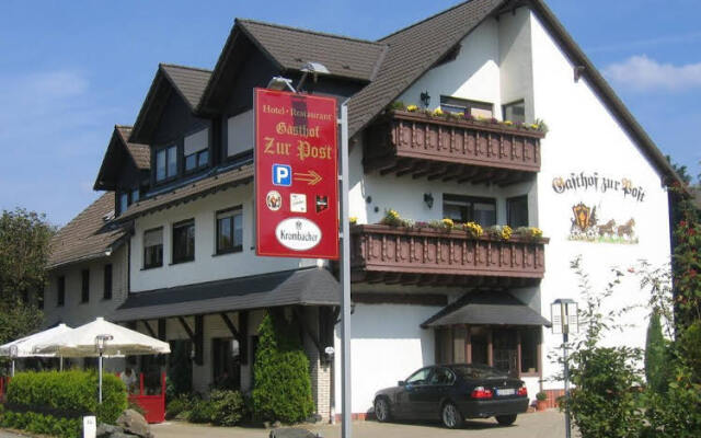 Gasthof zur Post Hotel - Restaurant