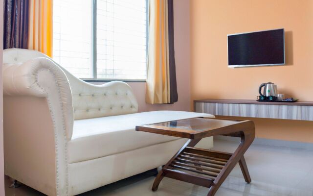 Treebo Naunidh Suites