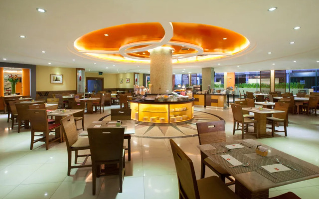 Ibis Mangga Dua & Apartments