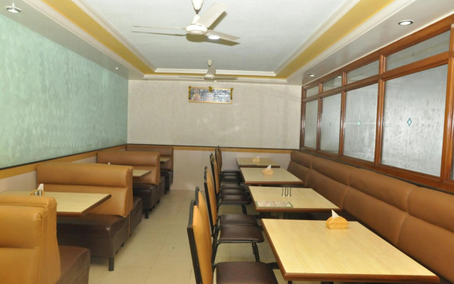Hotel Gangothri