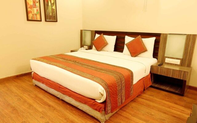OYO 411 Hotel Relaxinn